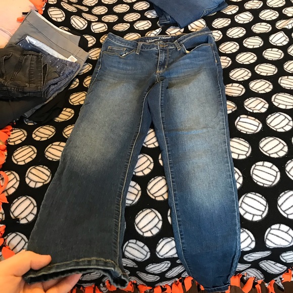 Jeans - Picture 3 of 3